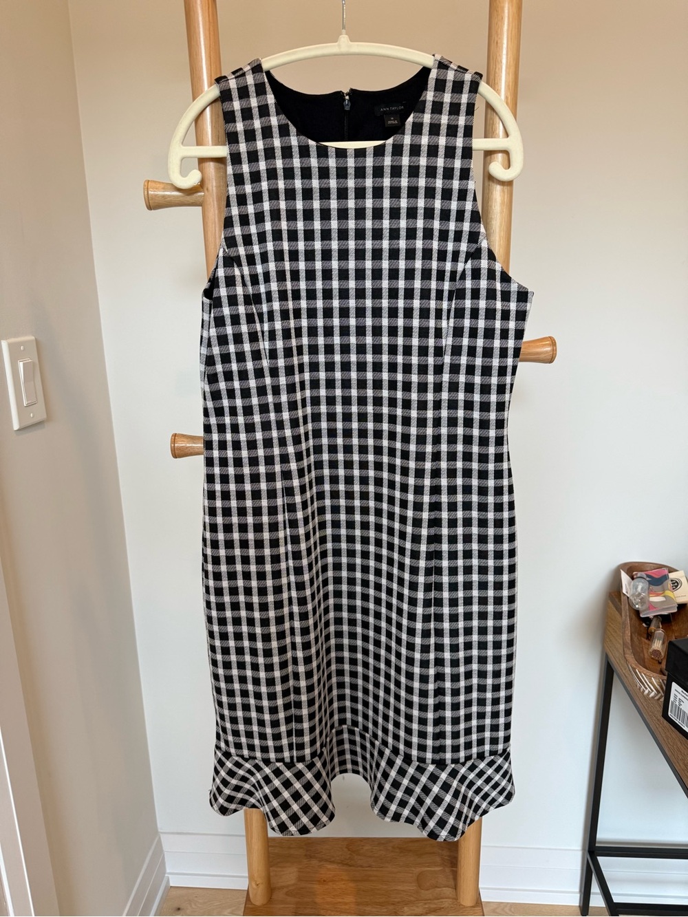 Ann Taylor Black and White Check Sleeveless Shift Dress